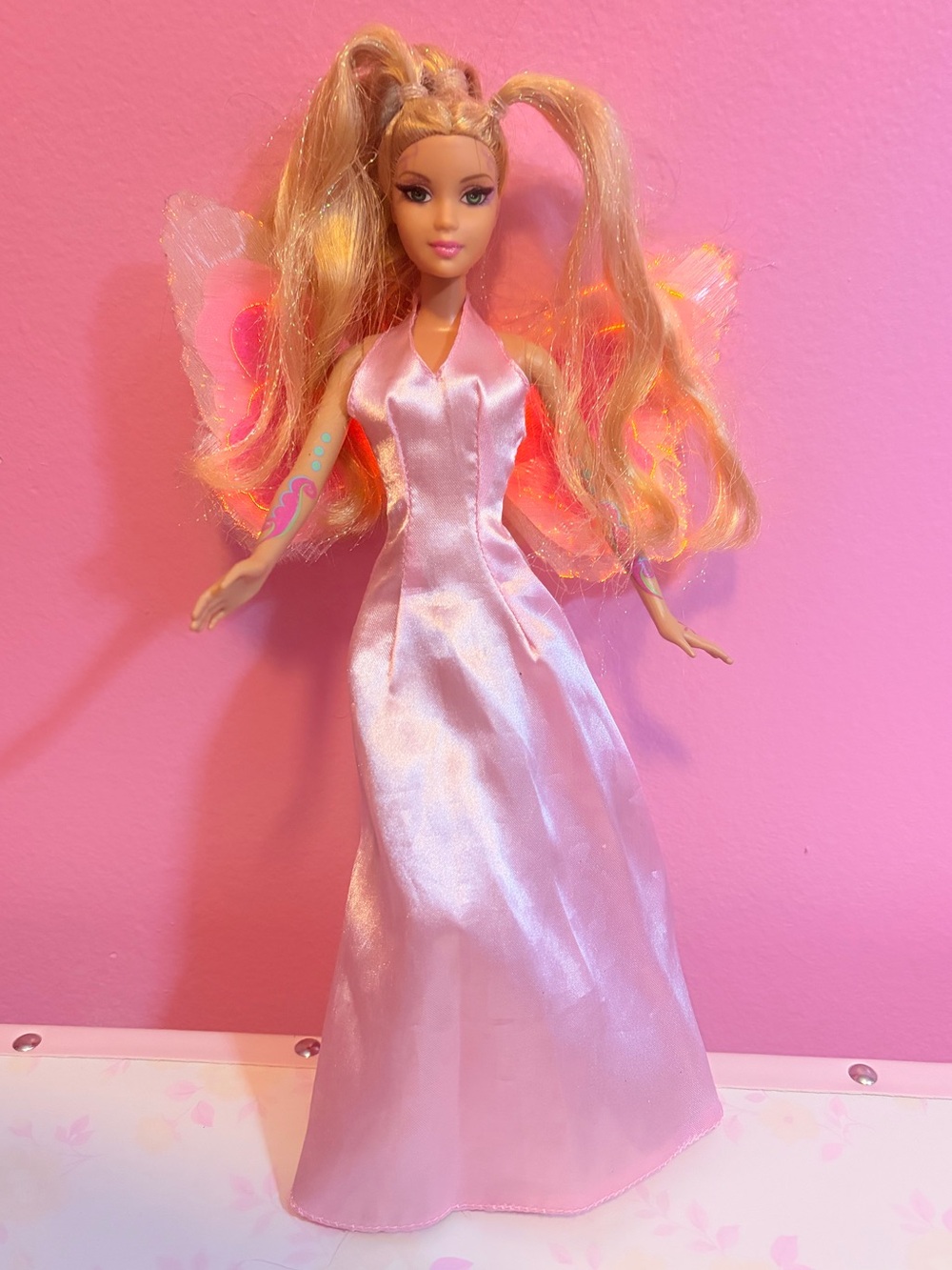 Elina Fairytopia Barbie Doll Working Wings (Read description) REDRESSED